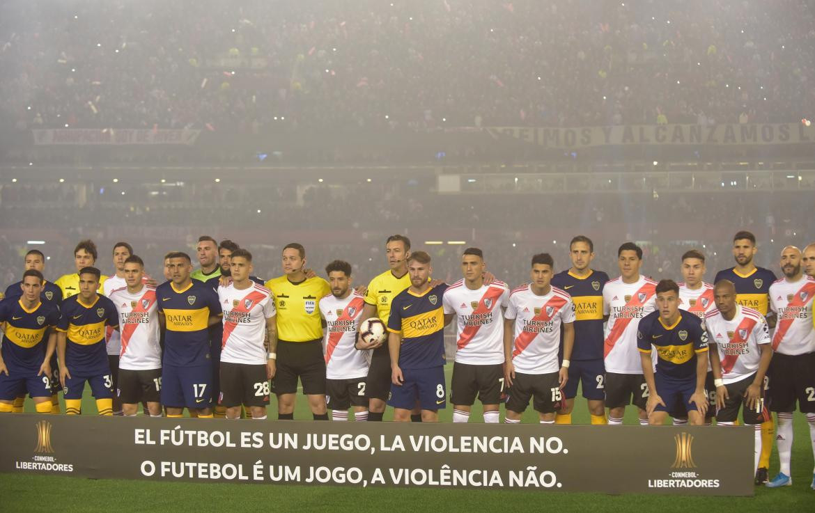 Jugadores de Boca y River juntos en un mensaje contra la violencia, REUTERS