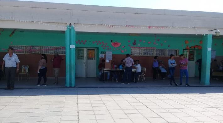 Escuela de Chaco donde murió un hombre al votar