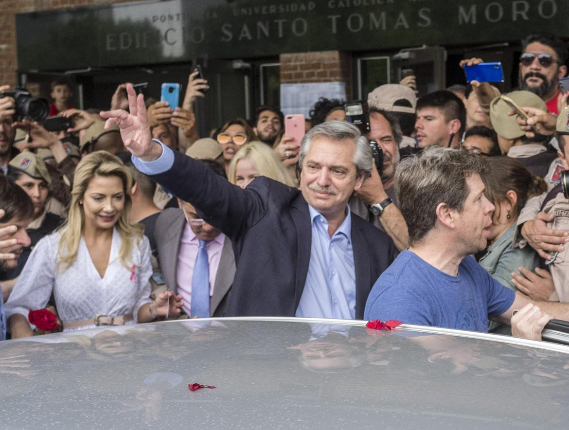 Alberto Fernández, AGENCIA NA