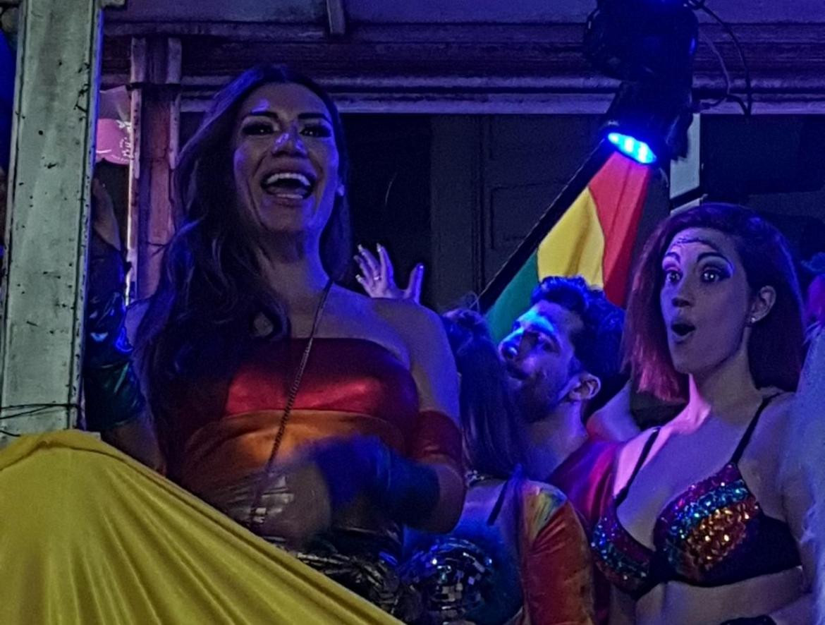 Flor de la V, baile y ovación en la XXIII Marcha del Orgullo, Diario 26