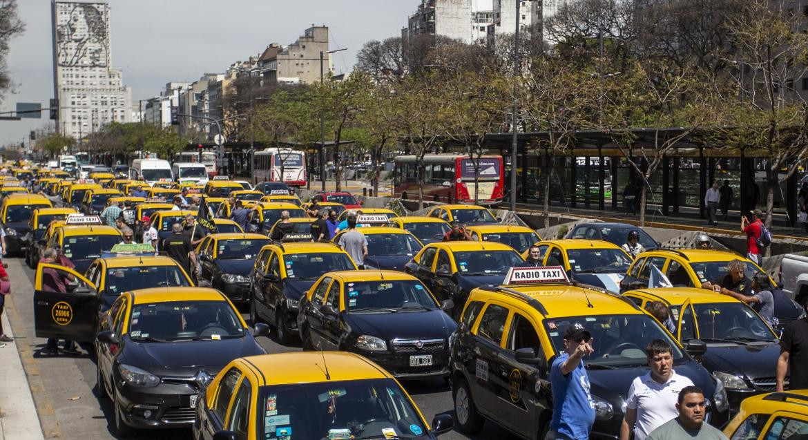 Protestas taxistas, NA