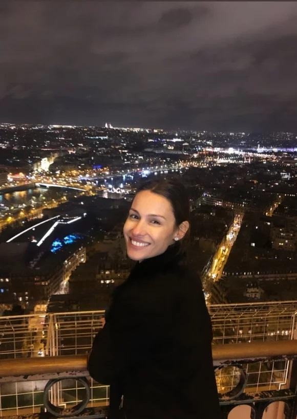 Pampita en París