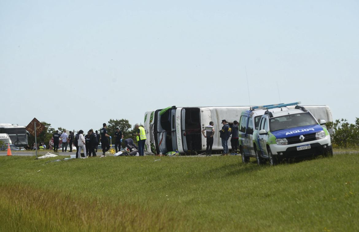 Accidente de micro fatal en Lezama, ruta 2, NA