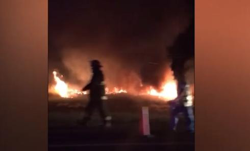 Incendio de auto en ruta 2