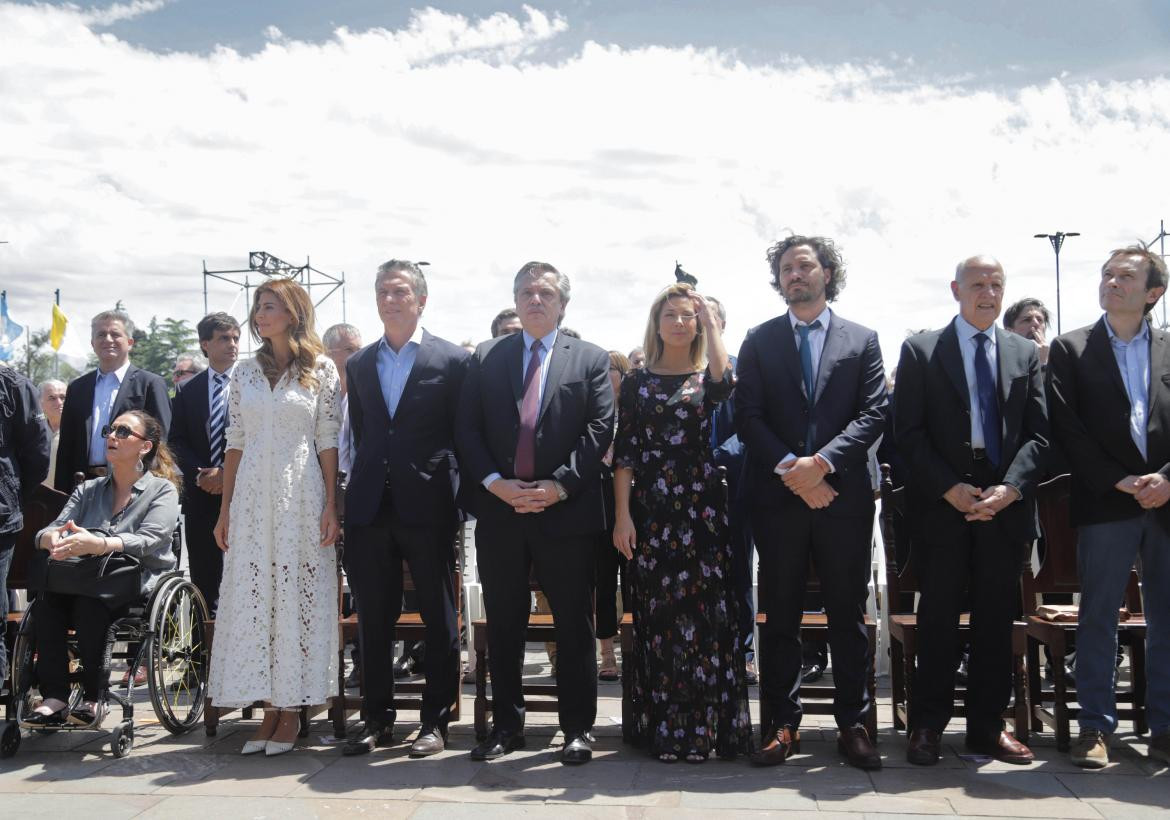 Misa en la Basílica de Luján por el Día de la Virgen, NA	