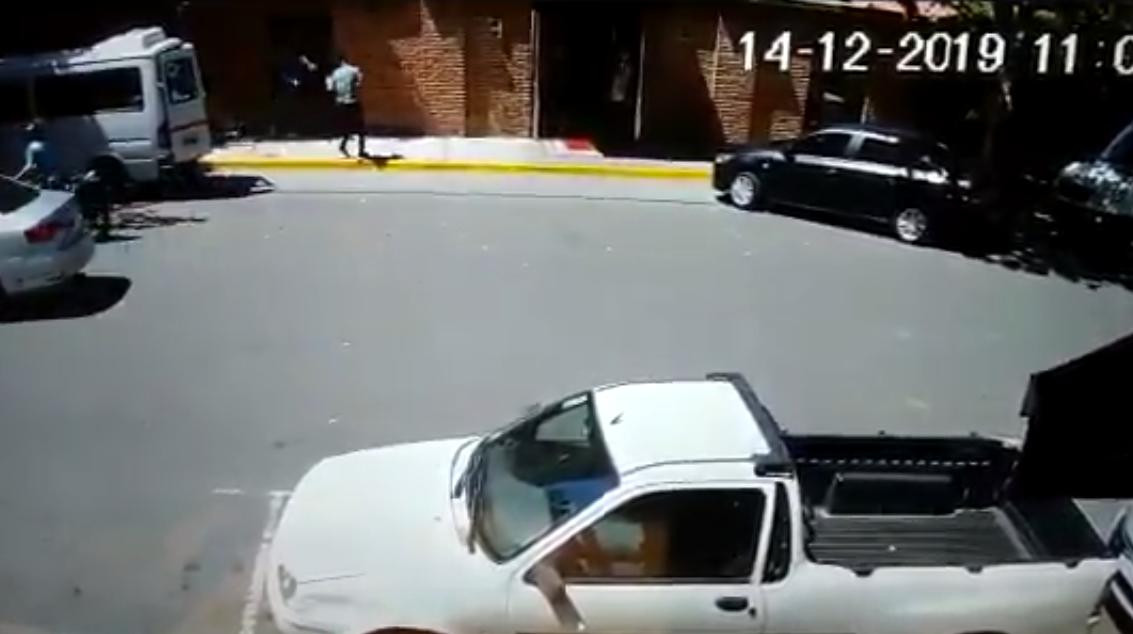 Ataque de motochorros en el Hotel Faena