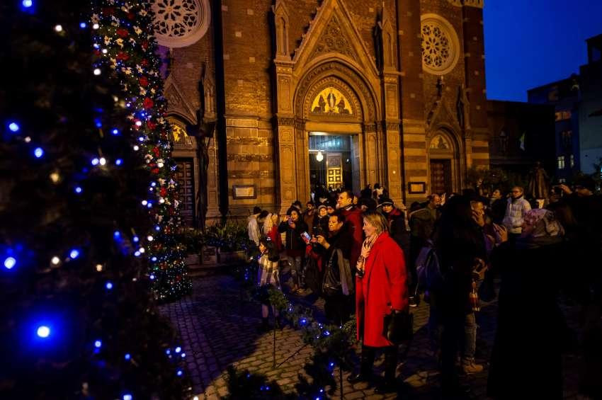 Festejos Navidad, Turquía, REUTERS