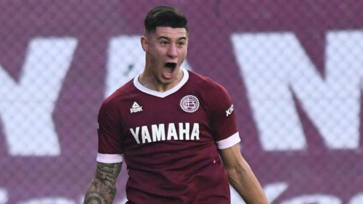 Lautaro Valenti, futbolista de Lanús