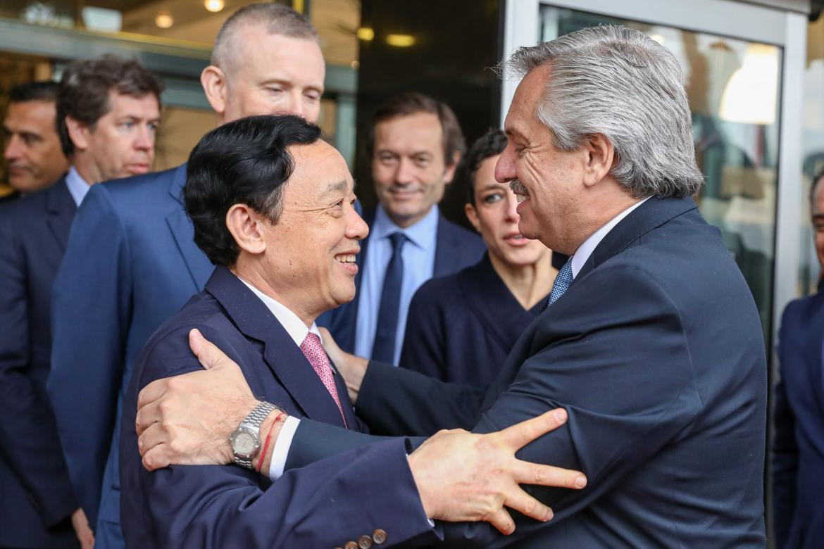 Alberto Fernández con Qu Dongyu, director general de la Organización de las Naciones Unidas para la Alimentación y la Agricultura (FAO), NA