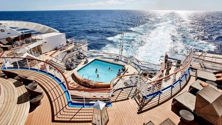 Diamond Princess, crucero por dentro