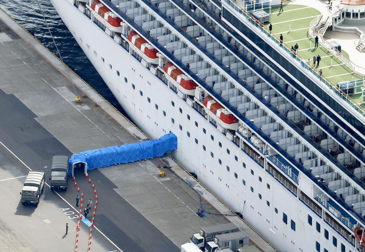 Coronavirus, crucero en Japón, reuters