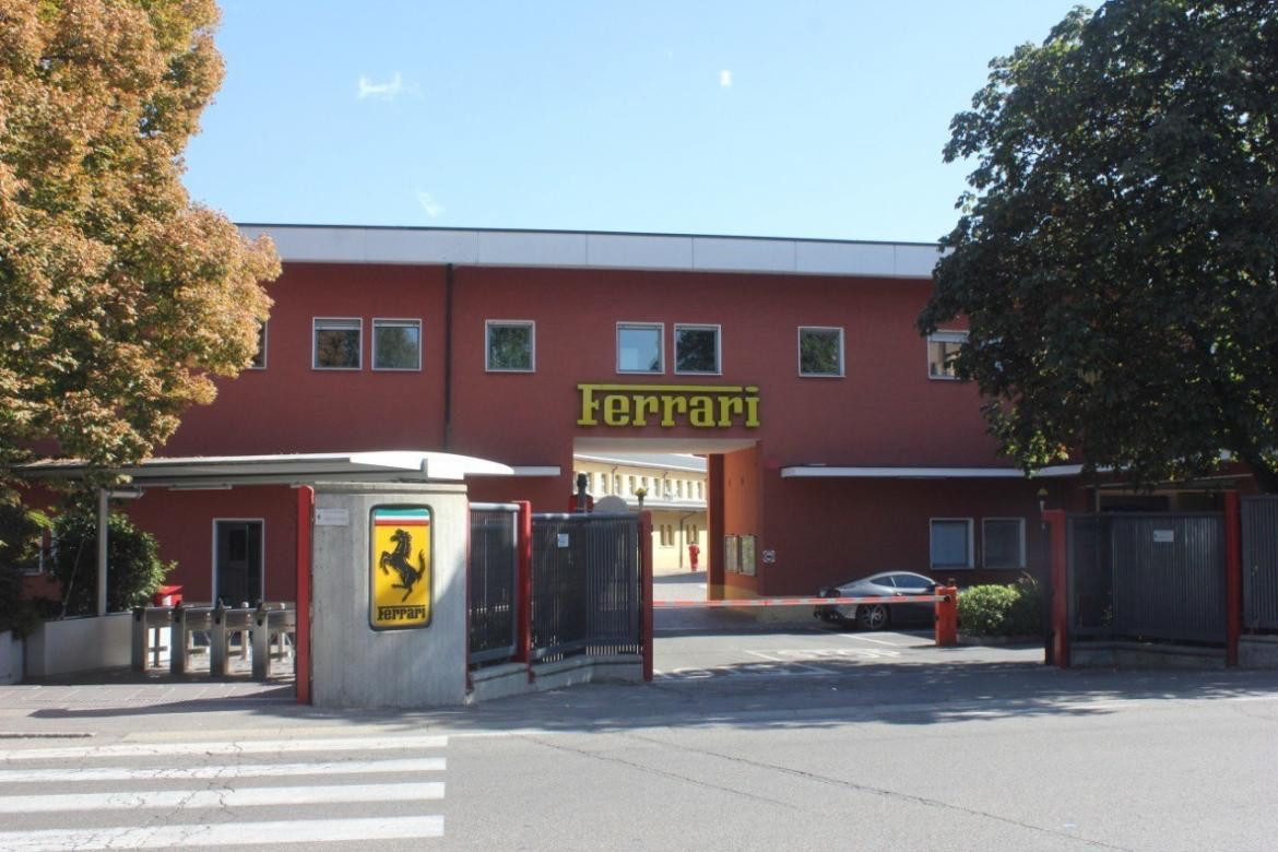 Ferrari, fábrica en Italia