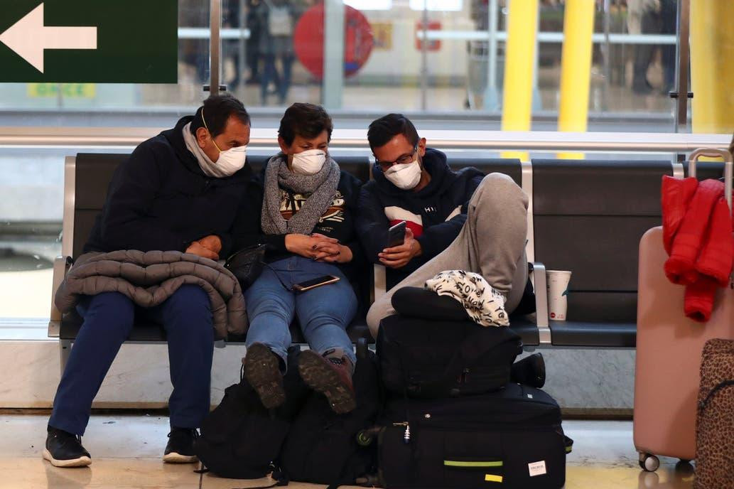 Turistas en España, coronavirus