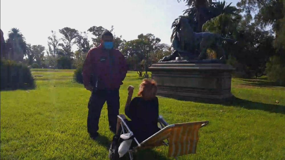 Coronavirus, Argentina, mujer violando cuarentena