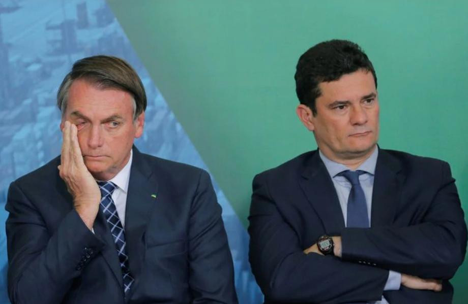 Jair Bolsonaro, junto al ministro de Justicia, Sergio Moro, Brasil