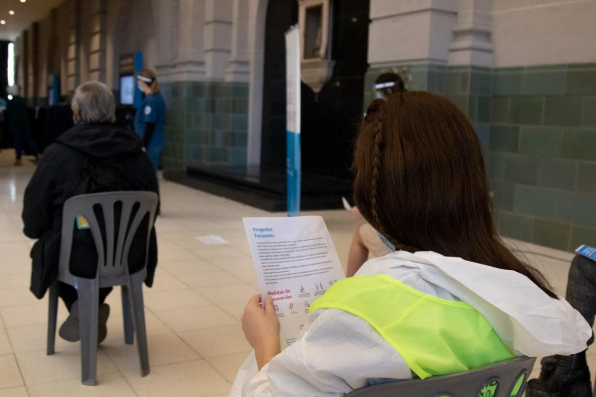 Coronavirus, Argentina, test rápido en Retiro