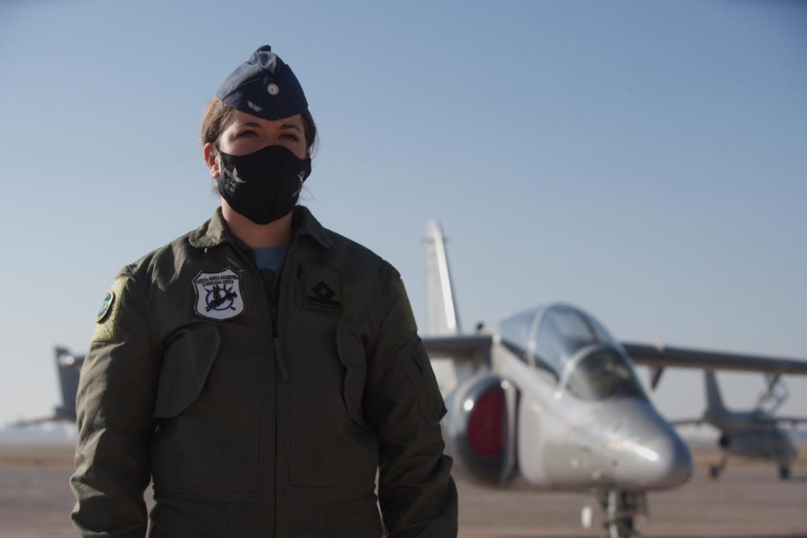 Sofía Vier, primera piloto de caza de Argentina