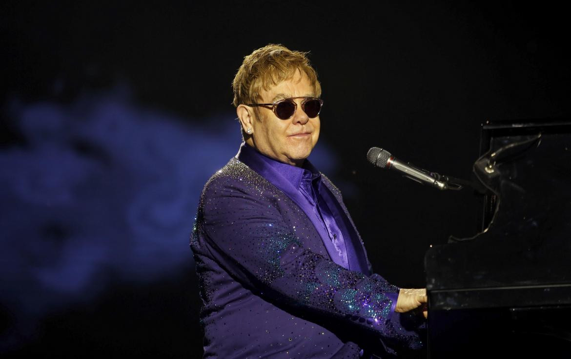 Elton John, músico, Agencia NA