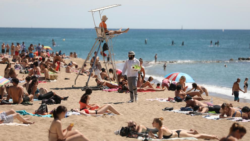 Barcelona, España, playa, Reuters