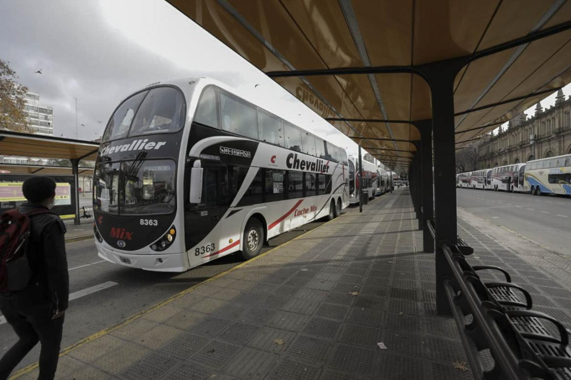 Refuerzo de colectivos para descomprimir transporte público, Agencia NA