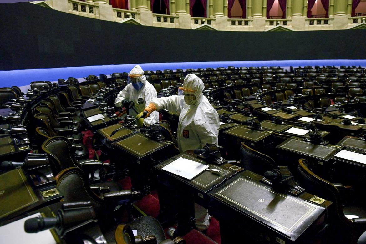 Coronavirus en el Congreso, desinfección, Agencia NA