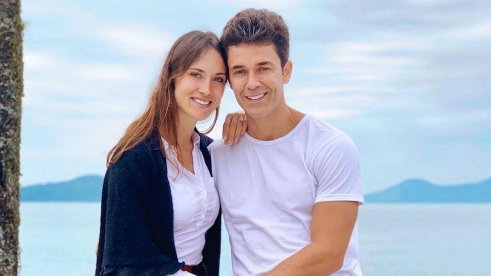 Camila Cavallo y Mariano Martínez, Foto Revista Caras