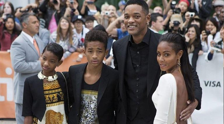 Will Smith con su esposa Jada Pinkett y sus hijos