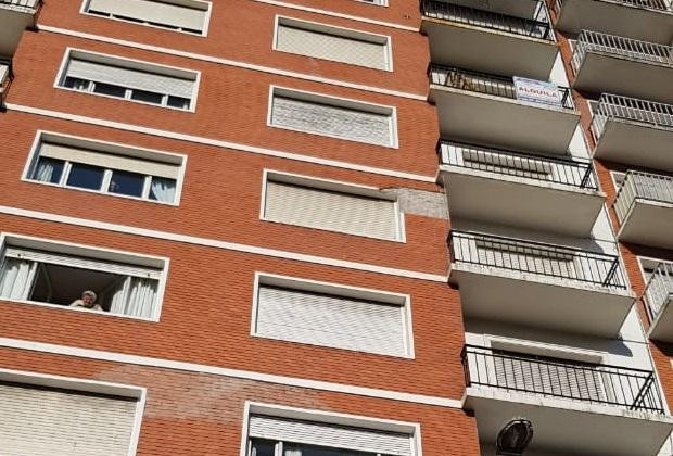 Edificio de Mar del Plata donde cayo mampostería 