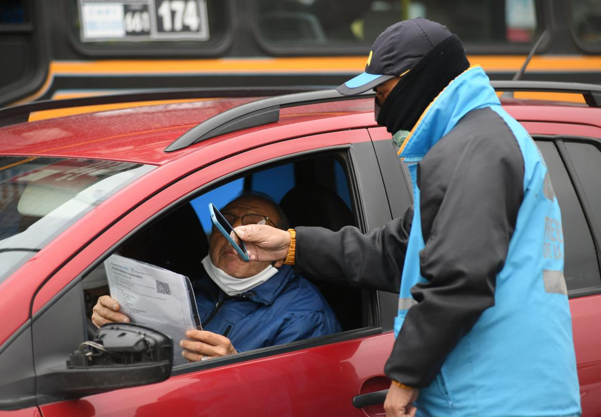 Coronavirus en Argentina, cuarentena, controles de tránsito, NA