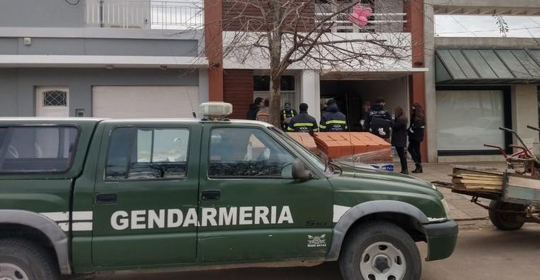 54 de los 93 allanamientos estuvieron a cargo de Gendarmería Nacional, desbarataron una red de empresas y estudios contables