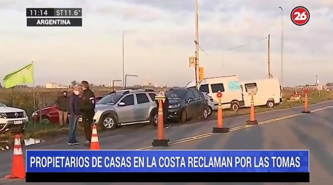 Propietarios de casas en la costa reclaman por las tomas, Canal 26