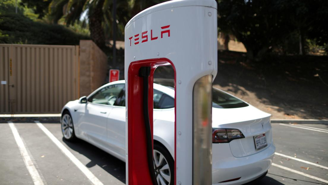 Tesla, autos eléctricos, Reuters