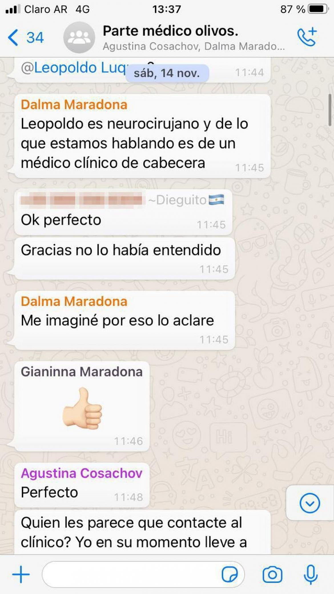 Chats familia Maradona y grupo médico.