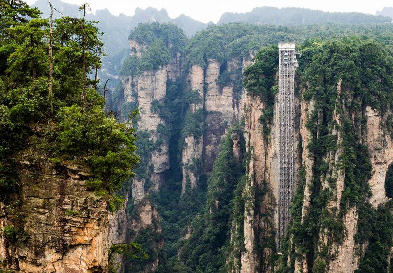 Bailong, el ascensor al aire libre más alto del mundo