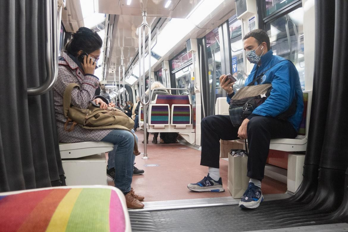 Transporte público en Francia durante pandemia de coronavirus