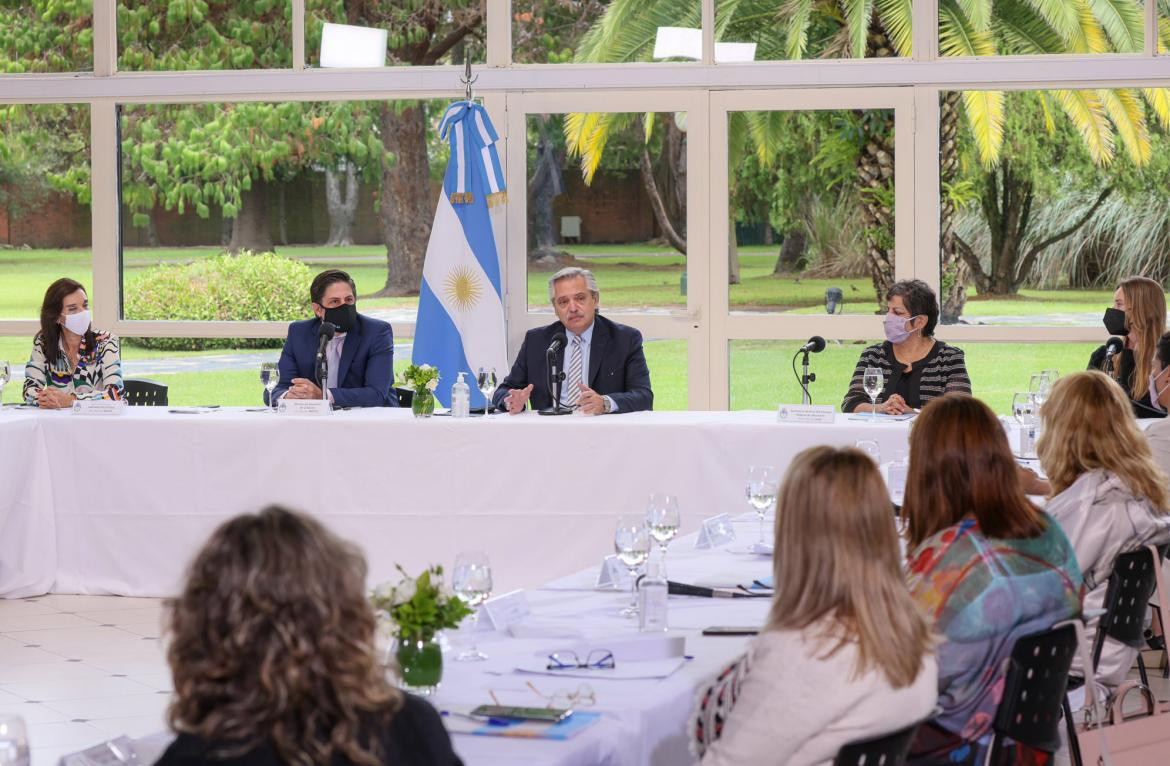 Alberto Fernández ante el Consejo Federal de Educación, AGENCIA NA