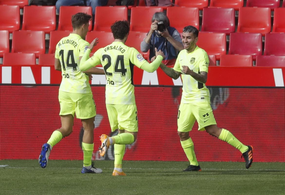 Festejo de Ángel Correa para el Atlético Madrid ante el Granada por la Liga, REUTERS