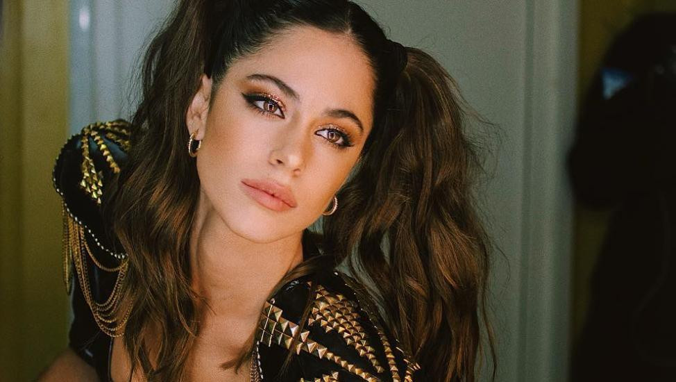 Tini Stoessel, cantante y actriz, música