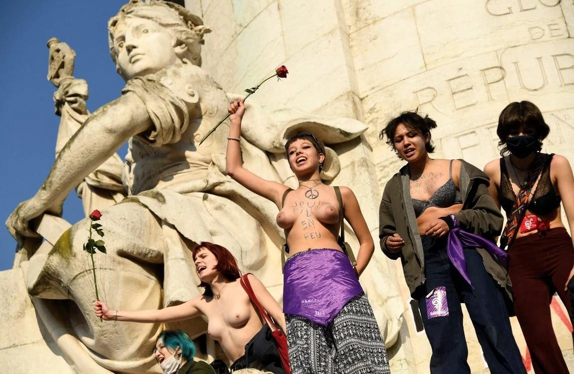 Dia Internacional de la Mujer en Francia, Reuters.