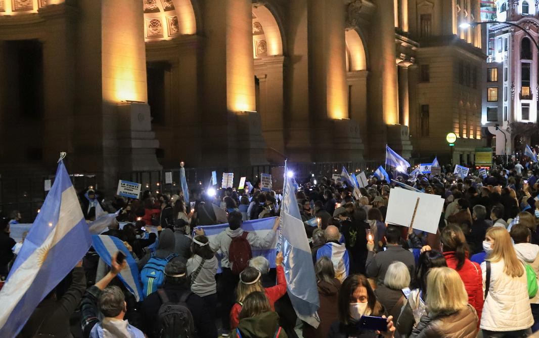 Marcha, protesta, reclamo, Tribunales, NA	