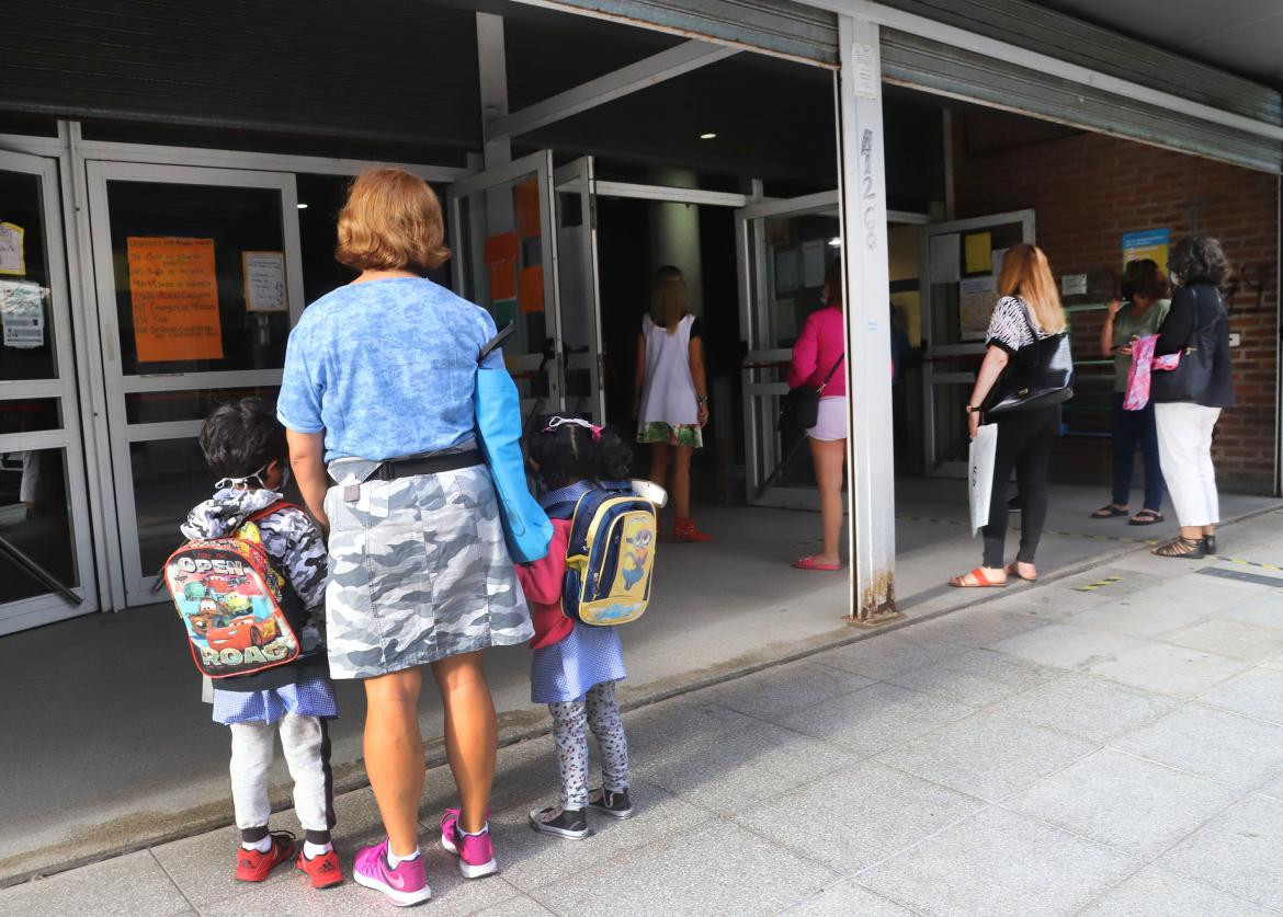 Clases presenciales en pandemia, Agencia NA