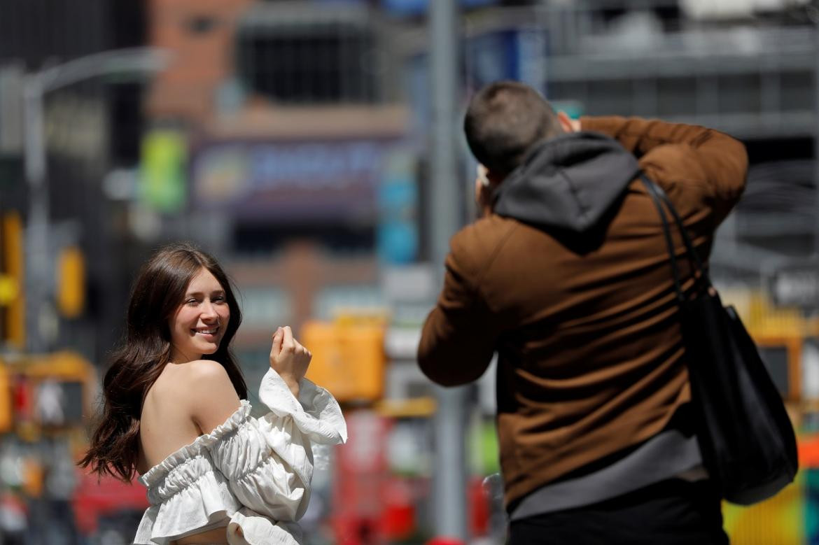 Estados Unidos: vacunados podrán salir sin tapabocas. Foto: Reuters.