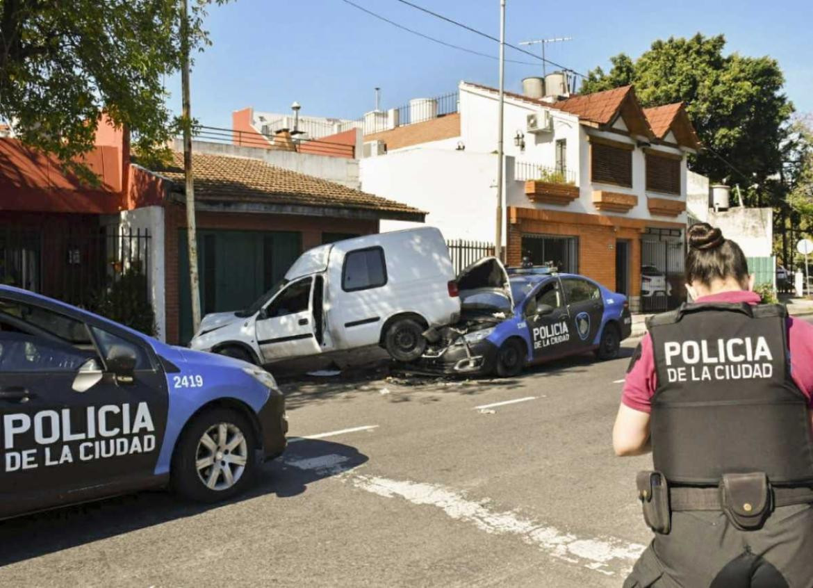 Persecución y choque en Villa Devoto: tres detenidos