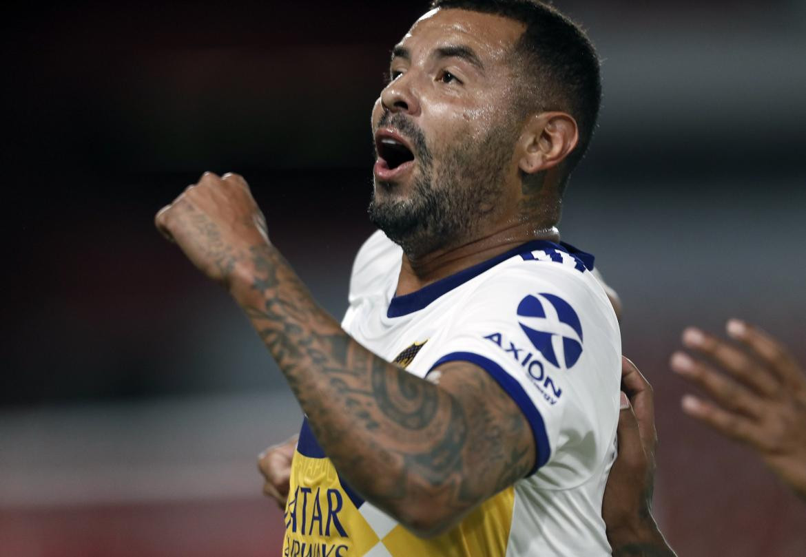 Edwin Cardona en Boca, AGENCIA NA