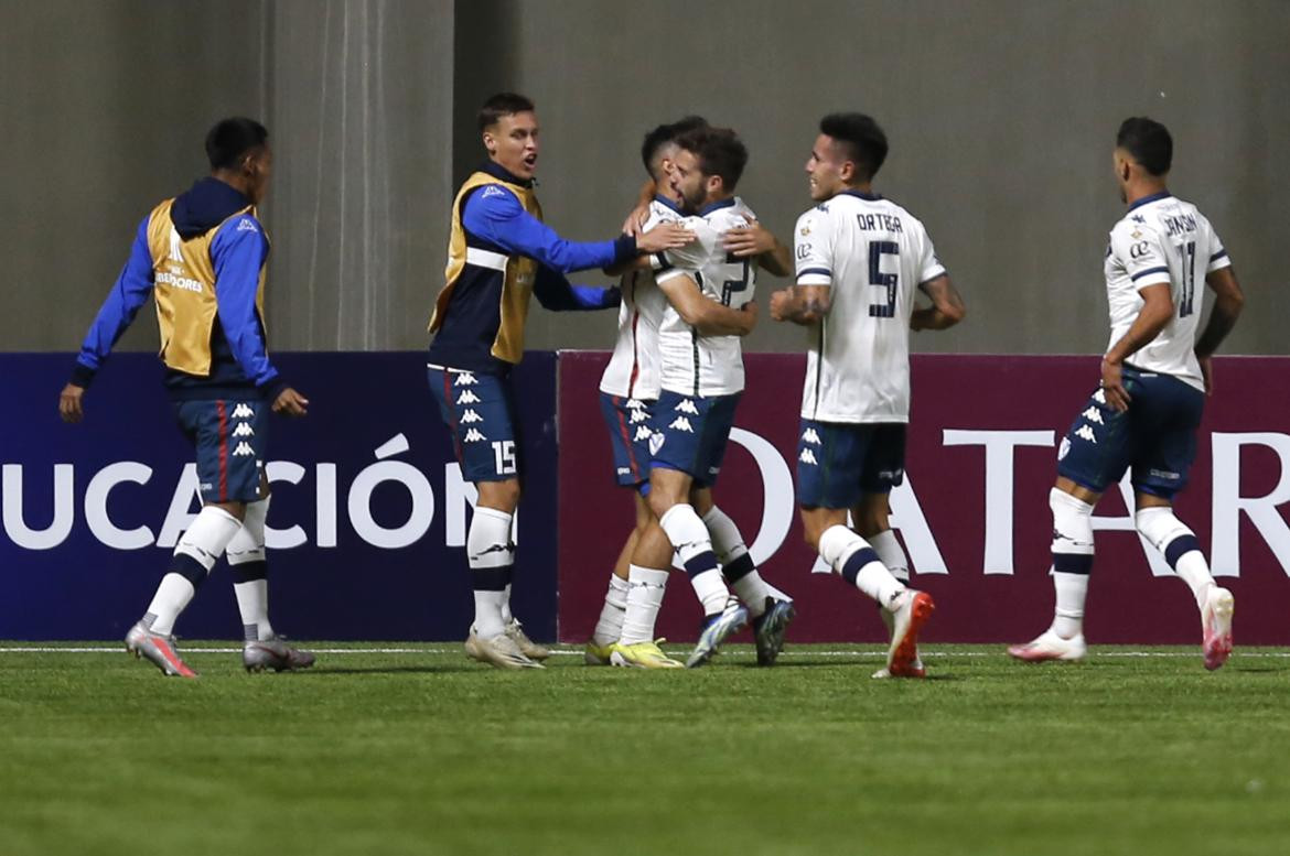 Festejo de Vélez ante Unión La Calera por la Copa Libertadores