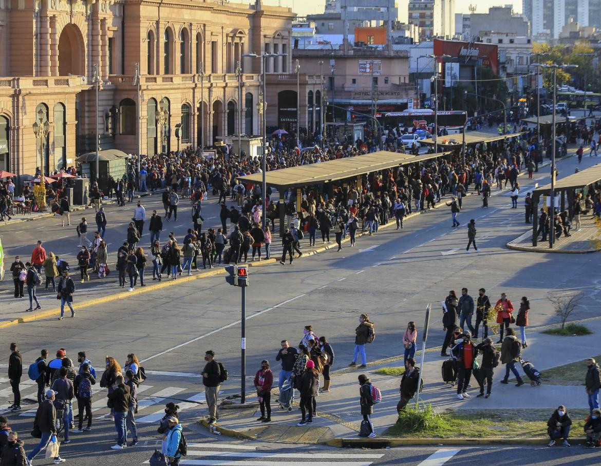 Manifestantes levantaron el corte en las vías del Tren Roca, NA