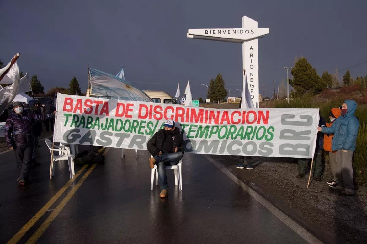 Trabajadores de UTHGRA en Bariloche iniciaran una huelga de hambre