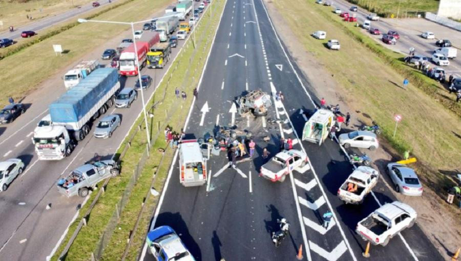 Accidente de tránsito en Panamericana foto: Twitter Daniel Trila