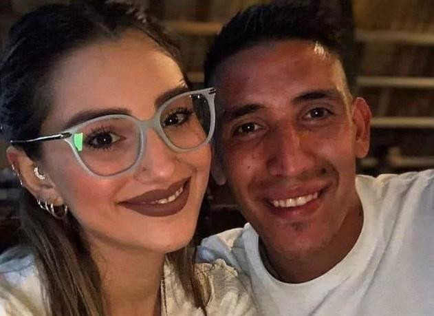 Ricardo Centurión junto a su novia Jenifer Lauría