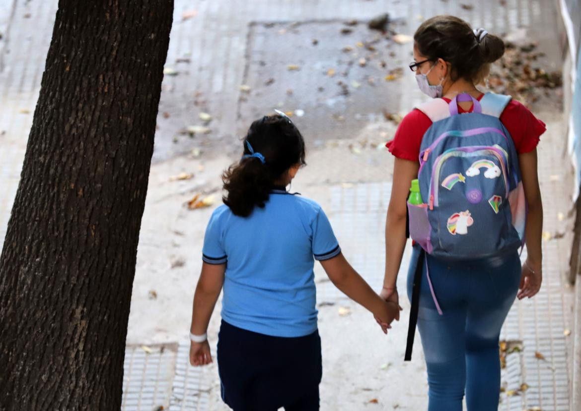 Clases presenciales en pandemia, Agencia NA